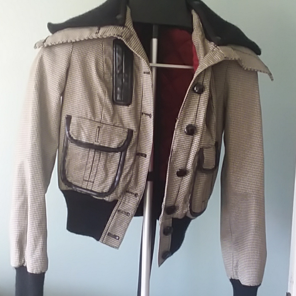 Bomber jacket